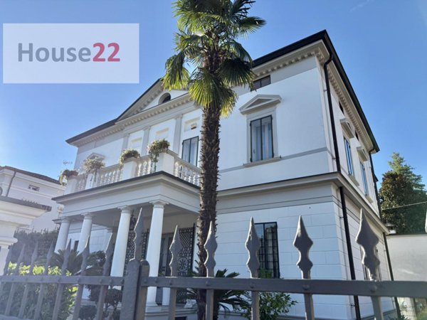 casa indipendente in vendita a Vicenza in zona Centro Storico