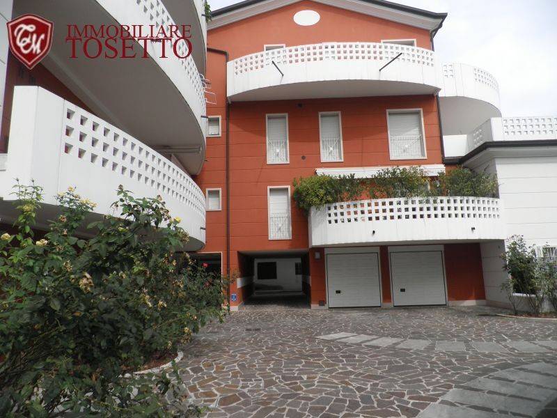 appartamento in vendita a Vicenza in zona Centro Storico