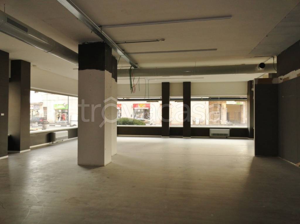 negozio in vendita a Vicenza in zona Centro Storico