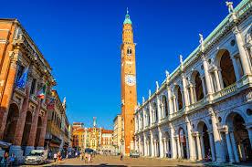 casa indipendente in vendita a Vicenza in zona Borgo Berga