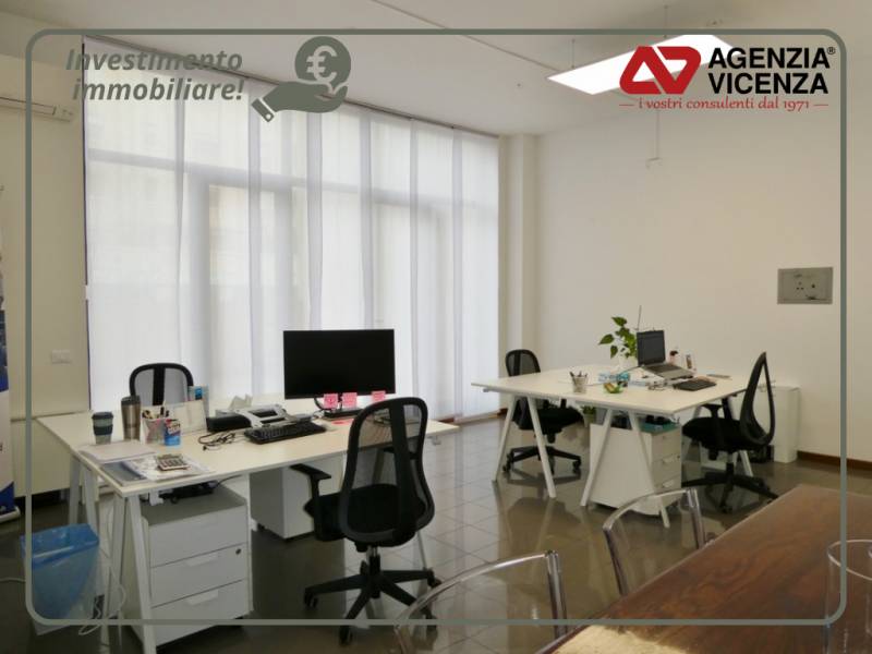 ufficio in vendita a Vicenza in zona Centro Storico