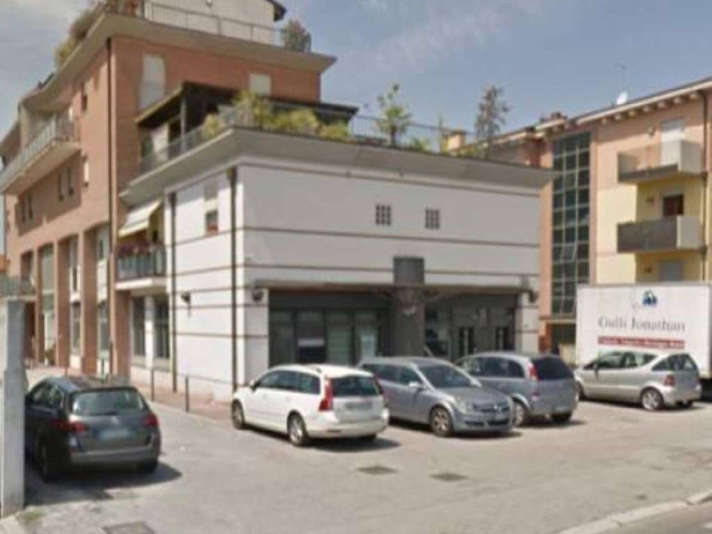 negozio in vendita a Vicenza in zona Maddalene