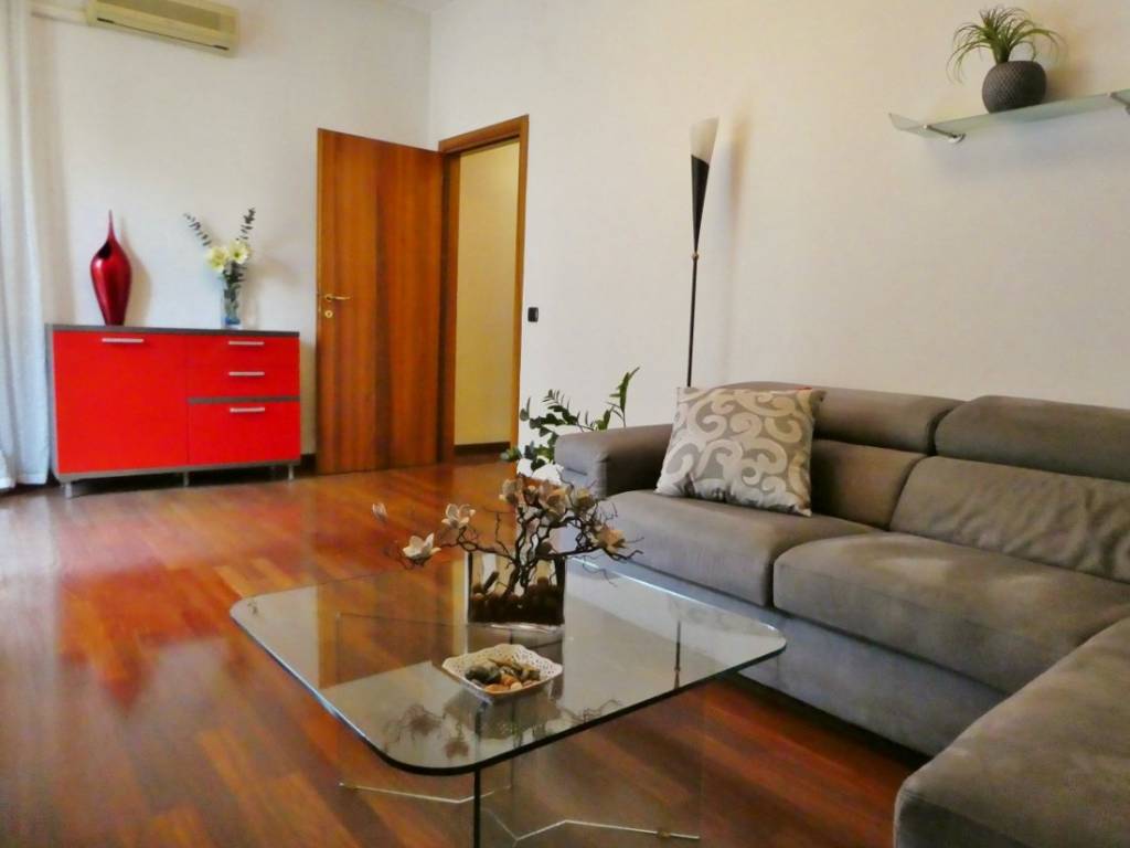 appartamento in vendita a Vicenza in zona Villaggio del Sole