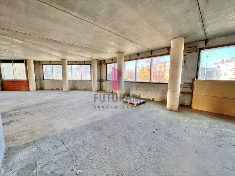 ufficio in vendita a Vicenza in zona Centro Storico