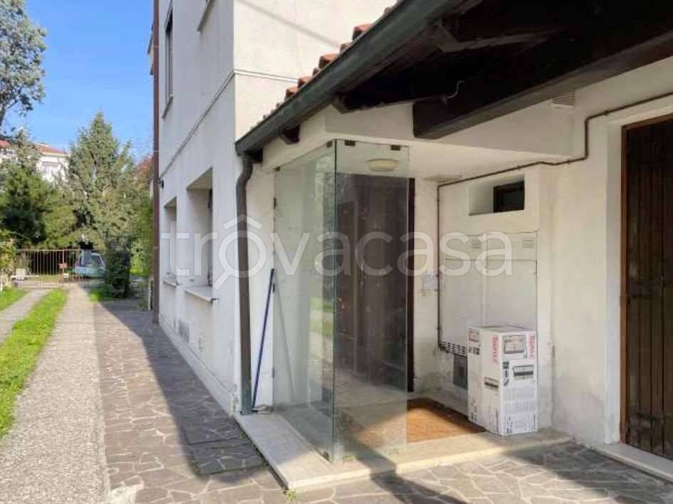 appartamento in vendita a Vicenza in zona San Bortolo/San Paolo