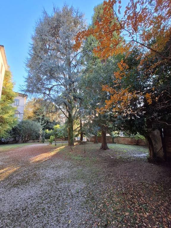 ufficio in vendita a Vicenza in zona Centro Storico