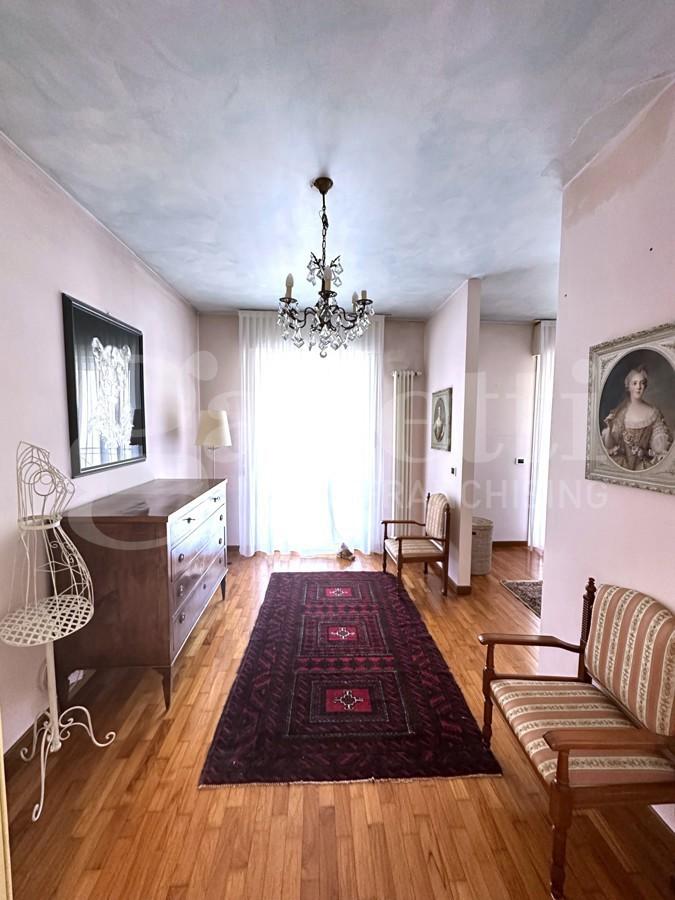 casa indipendente in vendita a Vicenza in zona Centro Storico
