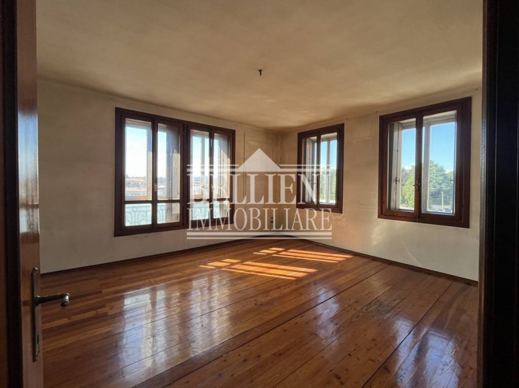 appartamento in vendita a Vicenza in zona San Felice