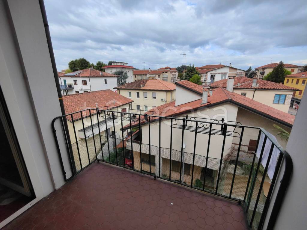 appartamento in vendita a Vicenza in zona Centro Storico