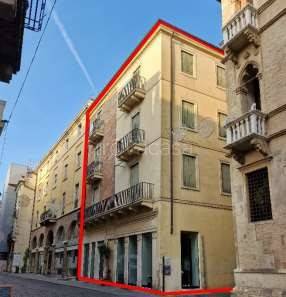 ufficio in vendita a Vicenza in zona Centro Storico