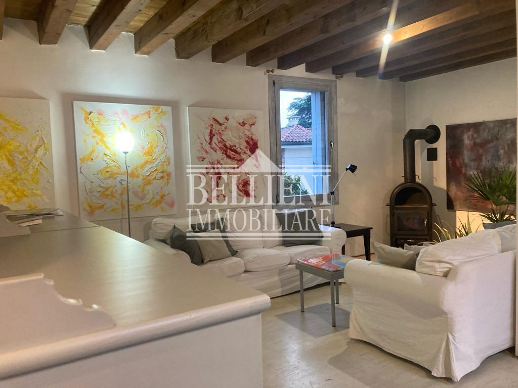 casa indipendente in vendita a Vicenza in zona Borgo Berga