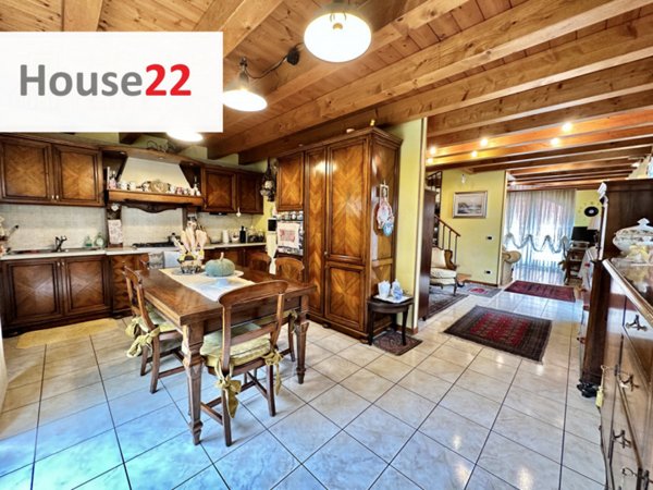 casa indipendente in vendita a Vicenza