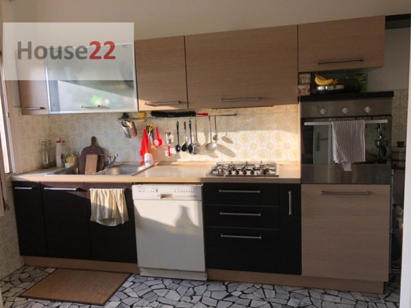 casa indipendente in vendita a Vicenza in zona Cattane
