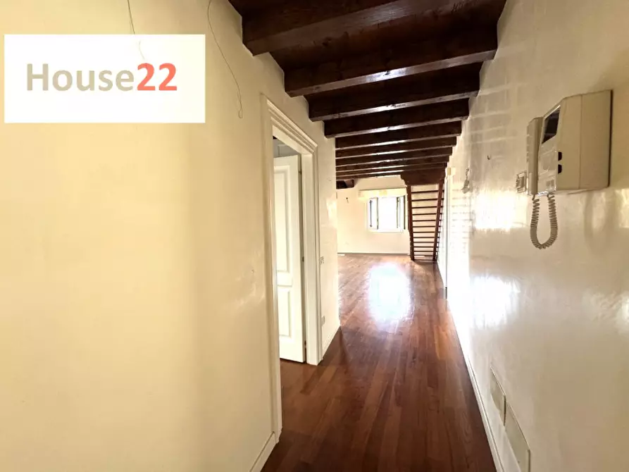 appartamento in vendita a Vicenza in zona Centro Storico