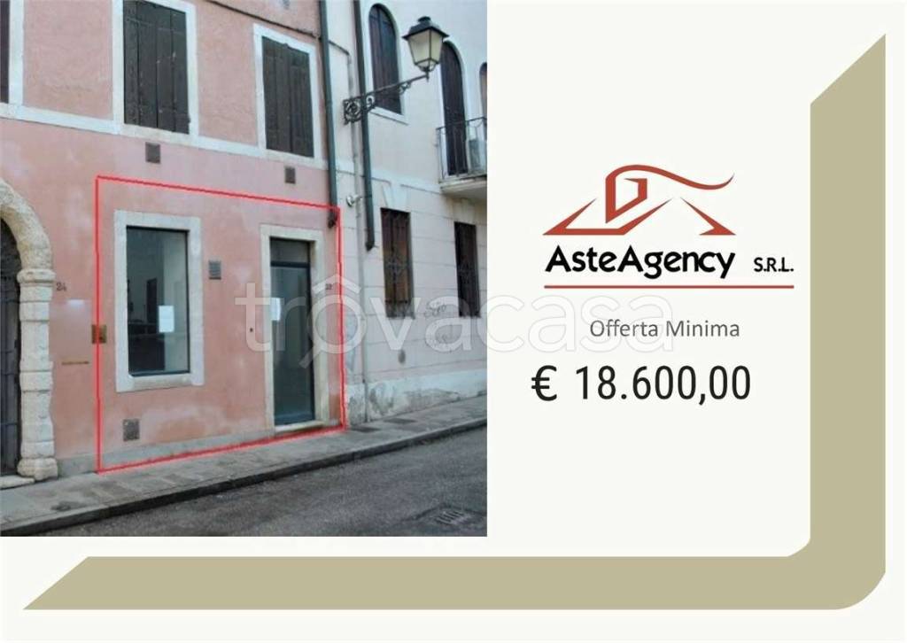 negozio in vendita a Vicenza in zona Centro Storico