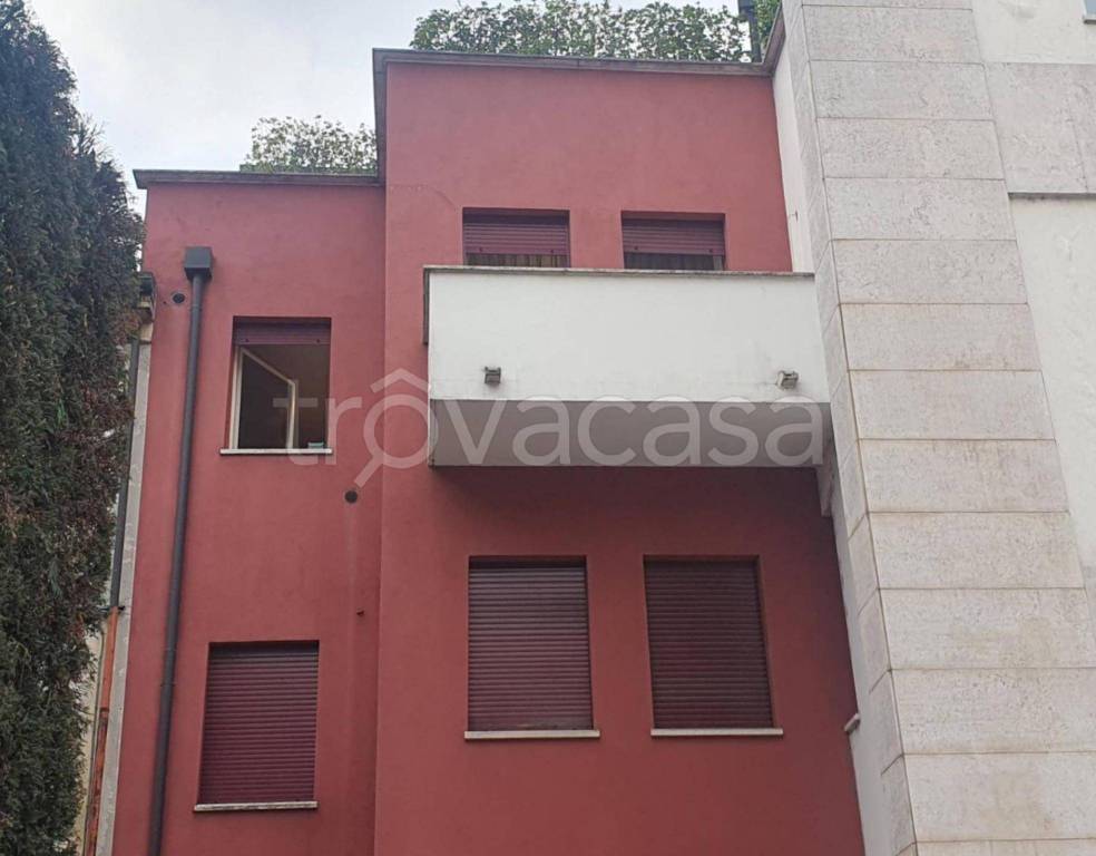 appartamento in vendita a Vicenza in zona San Felice