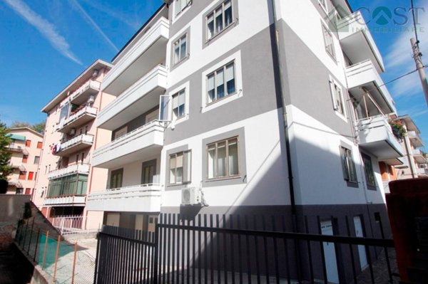 appartamento in vendita a Vicenza in zona Borgo Berga