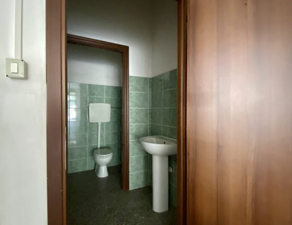 negozio in vendita a Vicenza in zona Centro Storico
