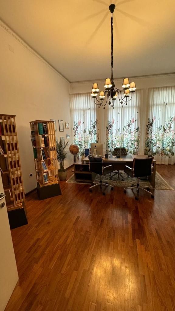 ufficio in vendita a Vicenza in zona Centro Storico