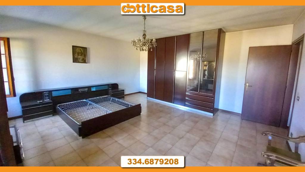 casa indipendente in vendita a Vicenza in zona Cattane