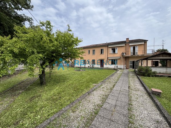 casa indipendente in vendita a Vicenza