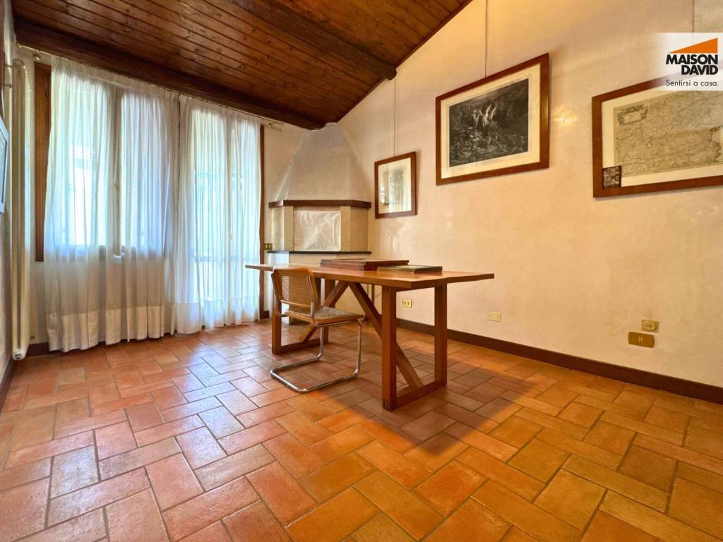 casa indipendente in vendita a Vicenza in zona Centro Storico