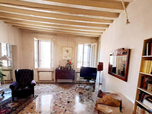 appartamento in vendita a Vicenza in zona Centro Storico