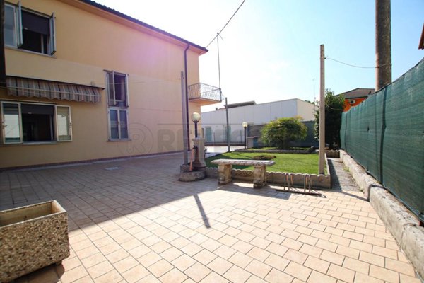 casa indipendente in vendita a Vicenza in zona Campedello