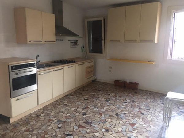 appartamento in vendita a Vicenza in zona Centro Storico