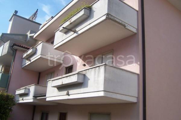 appartamento in vendita a Vicenza in zona Gogna