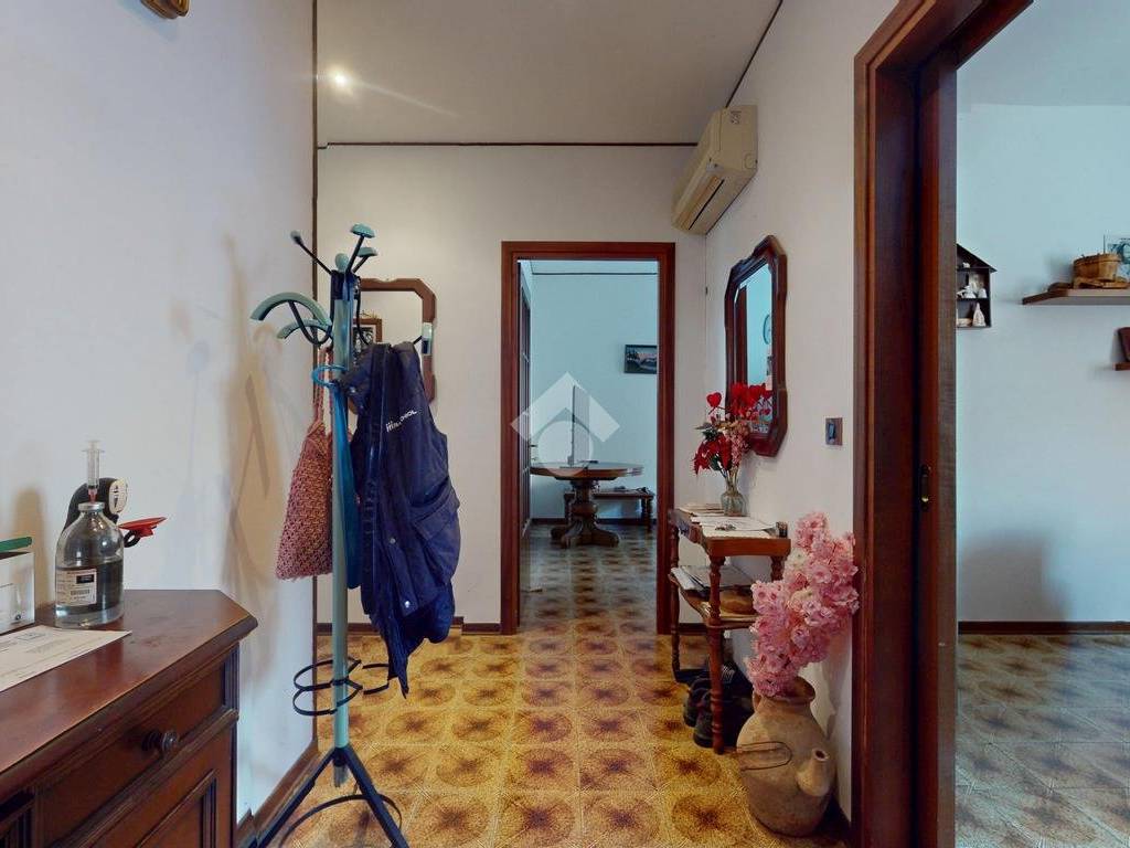 appartamento in vendita a Vicenza in zona San Lazzaro/Pomari