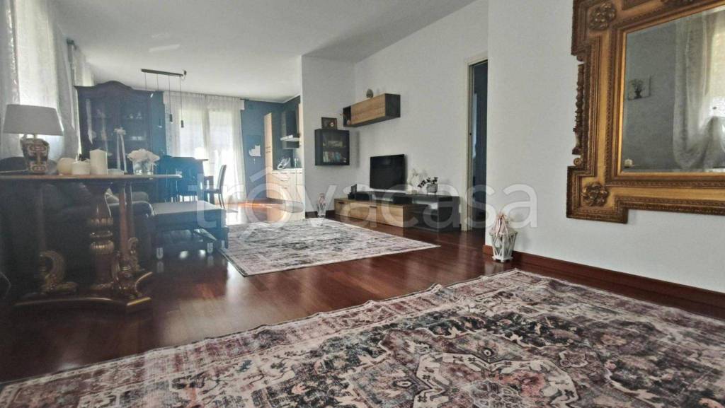 appartamento in vendita a Vicenza in zona Bertesinella