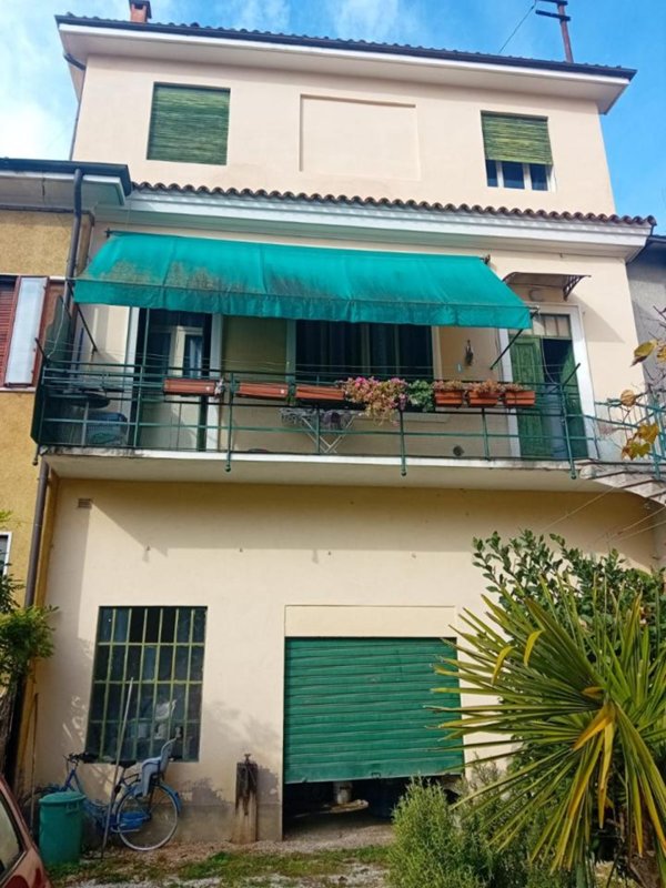 appartamento in vendita a Vicenza in zona Sant'Andrea