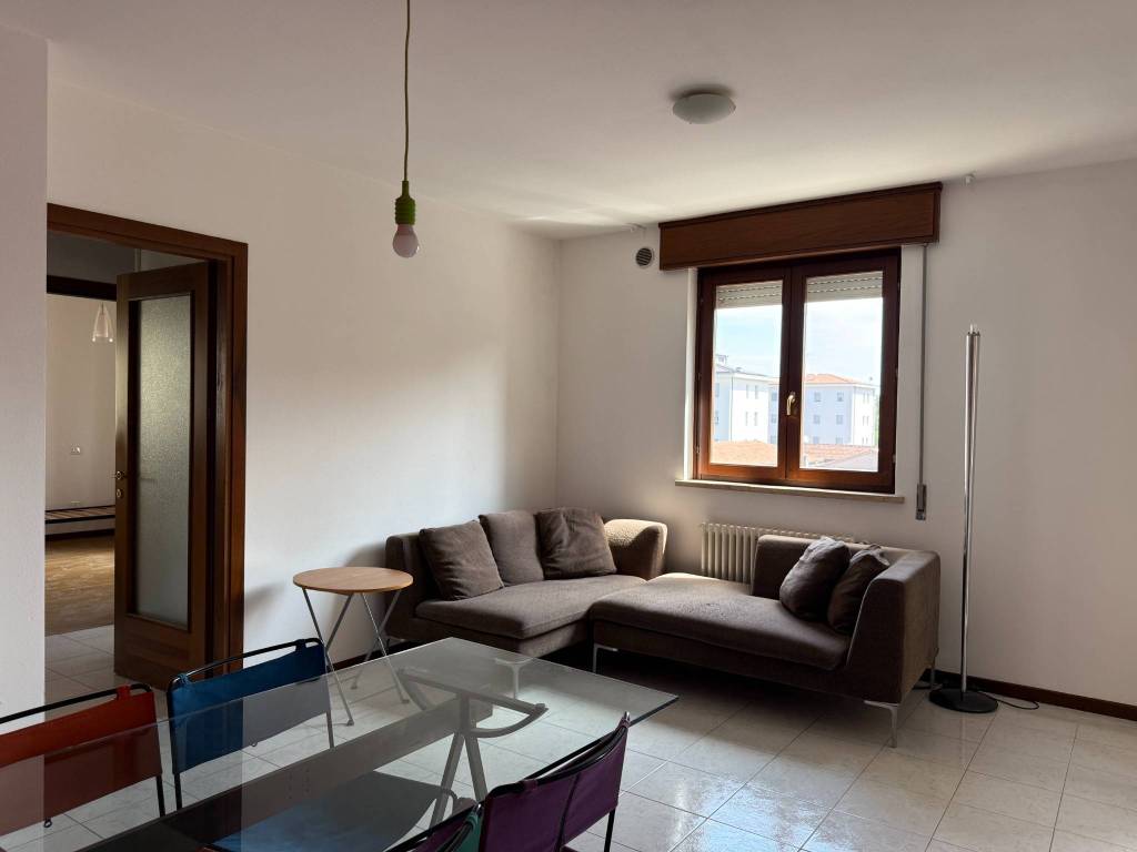 appartamento in vendita a Vicenza in zona San Lazzaro/Pomari