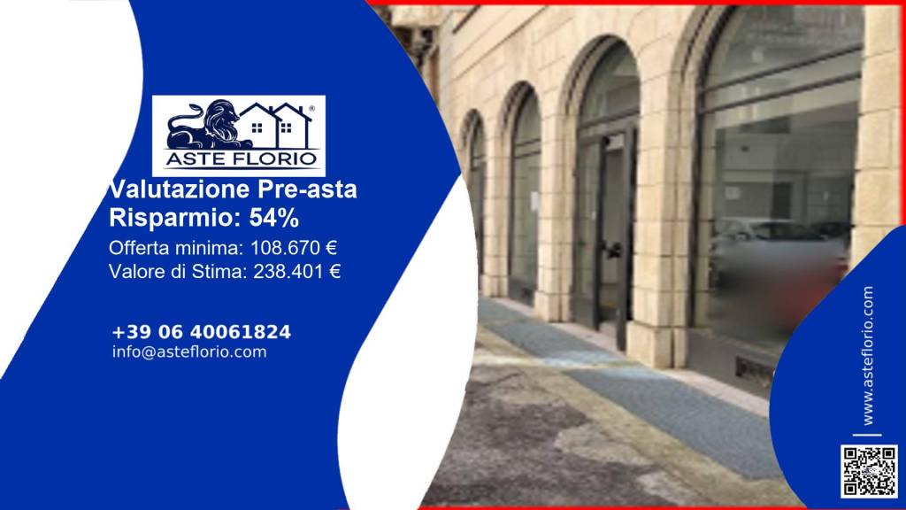 locale commerciale in vendita a Vicenza in zona Centro Storico
