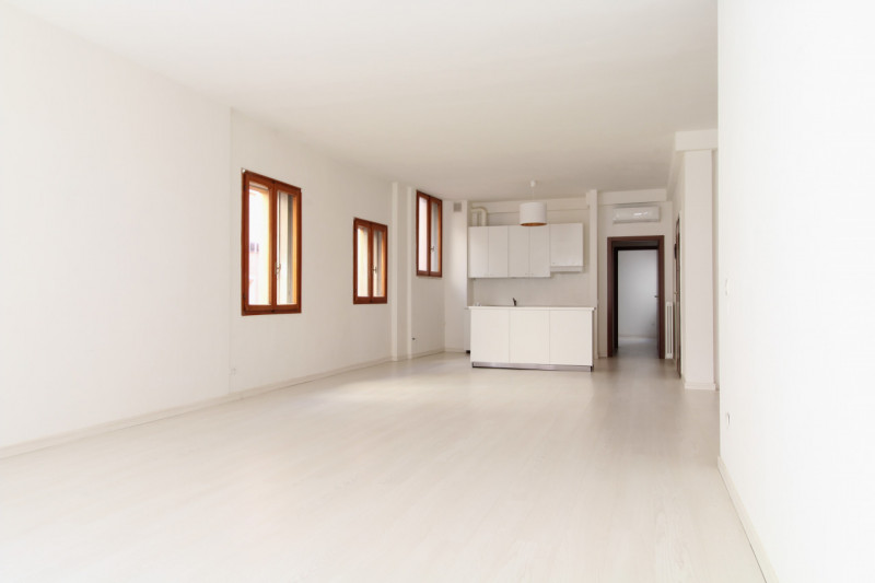 appartamento in vendita a Vicenza in zona Centro Storico