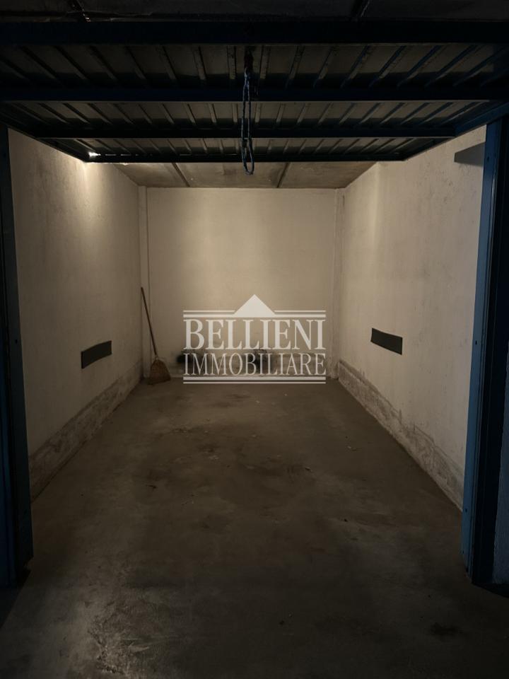 negozio in vendita a Vicenza in zona Borgo Berga