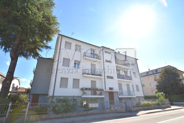 appartamento in vendita a Vicenza in zona Cattane