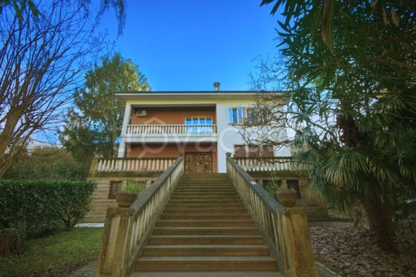 casa indipendente in vendita a Vicenza in zona Gogna