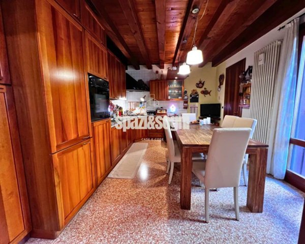 appartamento in vendita a Vicenza in zona Centro Storico