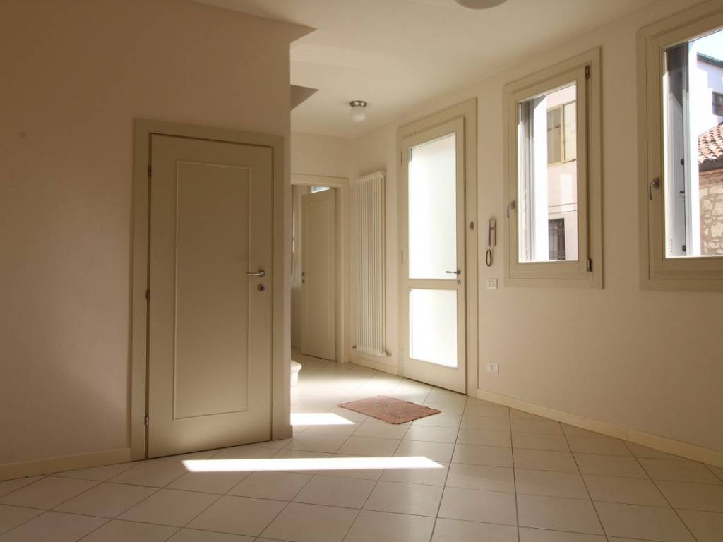 mansarda in vendita a Vicenza in zona Centro Storico