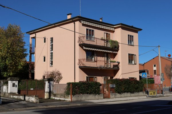 appartamento in vendita a Vicenza in zona Parco Città