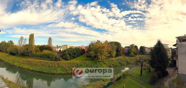 casa indipendente in vendita a Vicenza