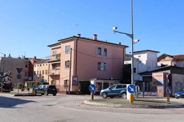 appartamento in vendita a Vicenza in zona Parco Città