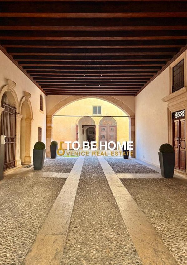 appartamento in vendita a Vicenza in zona Borgo Berga