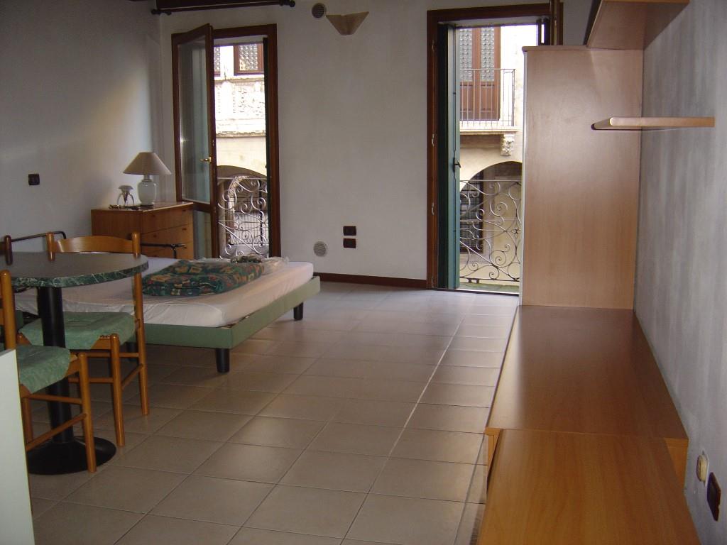 appartamento in vendita a Vicenza in zona Centro Storico