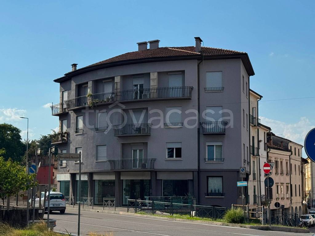 appartamento in vendita a Vicenza in zona Centro Storico