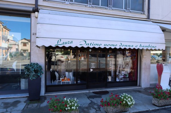 negozio in vendita a Vicenza in zona Centro Storico