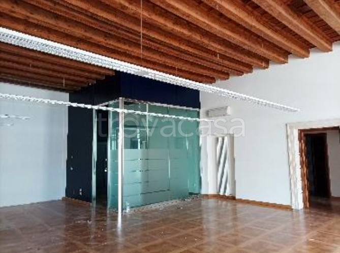 appartamento in vendita a Vicenza in zona Centro Storico