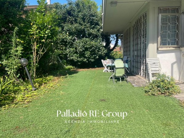 casa indipendente in vendita a Vicenza in zona Laghetto